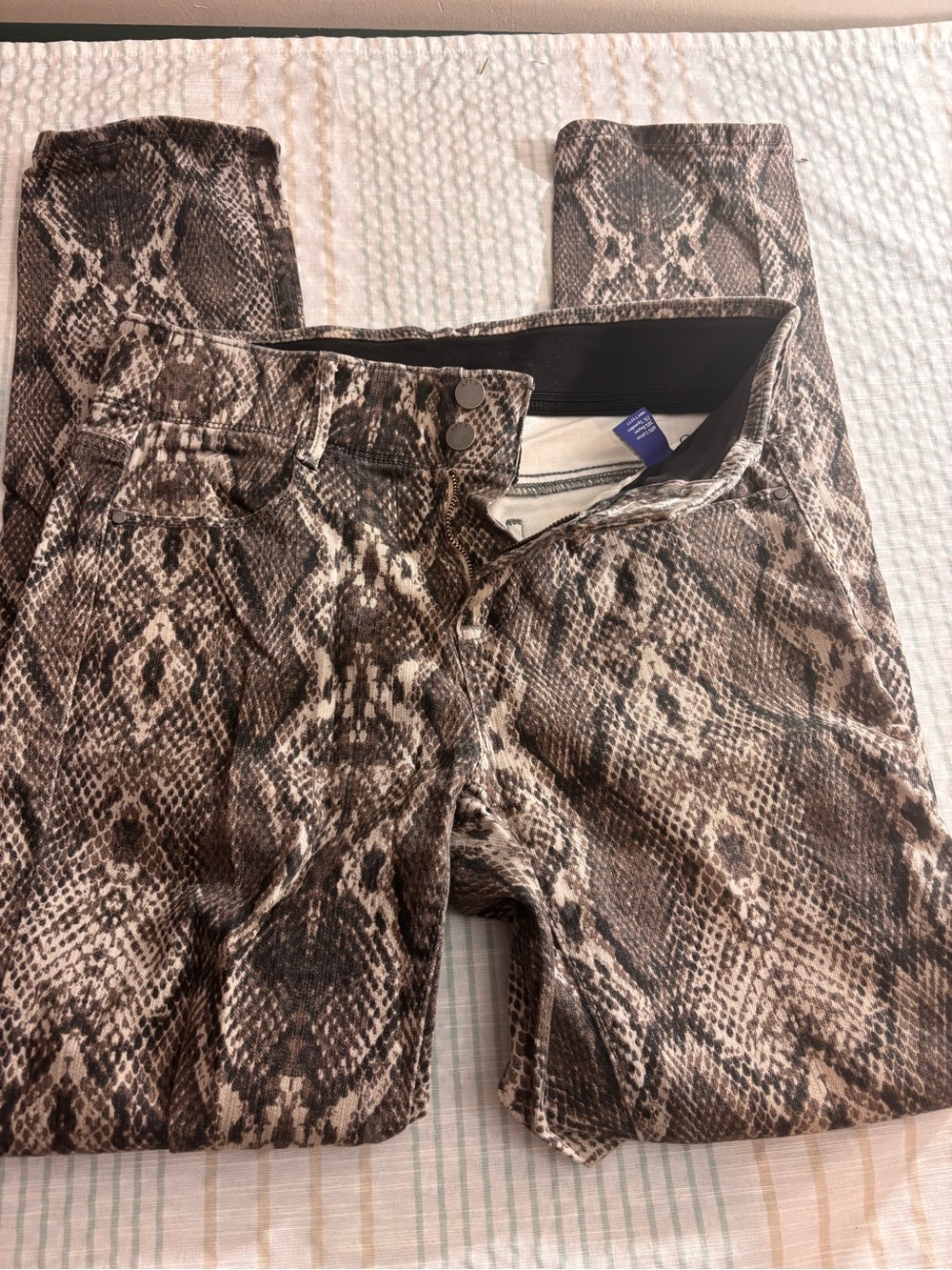 Apt. 9 Brown and Cream Snake-Print Ankle Pants